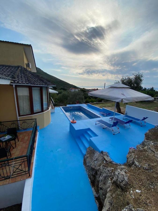 Villa Loridis 프리노스 외부 사진
